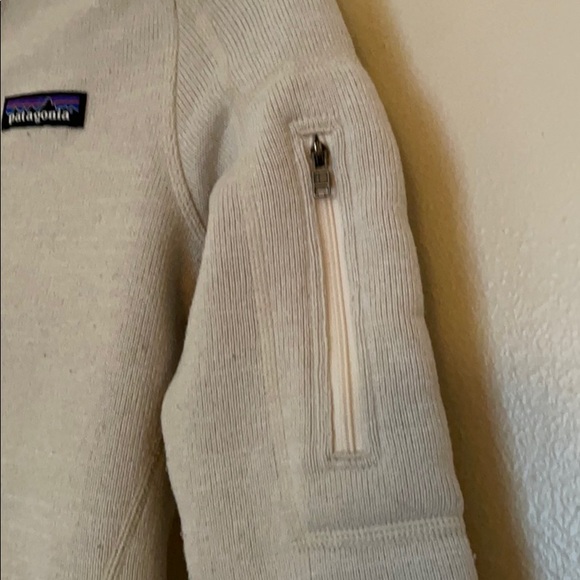 Patagonia Cream XXS quarter zip! - Picture 4 of 5